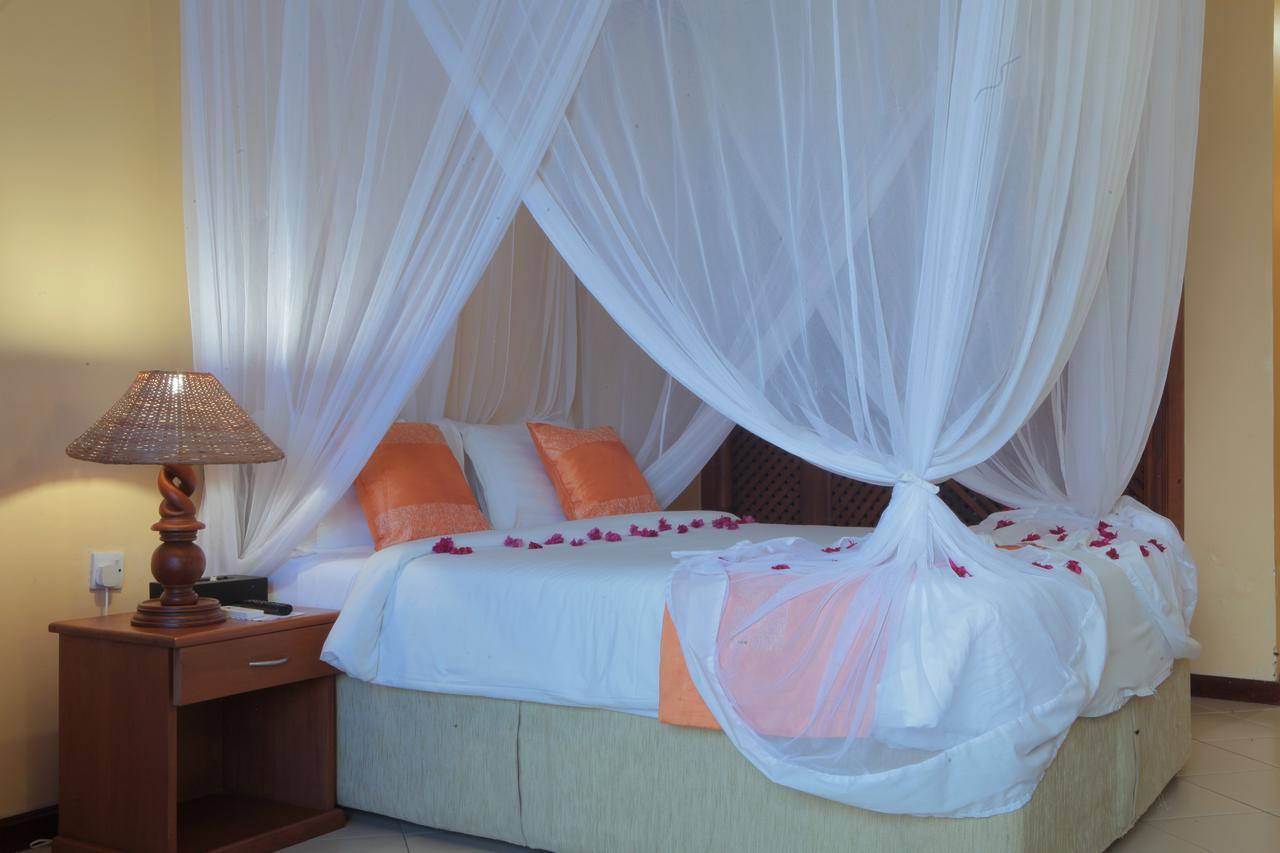 Giraffe Ocean View Hotel Dar es Salaam Ngoại thất bức ảnh